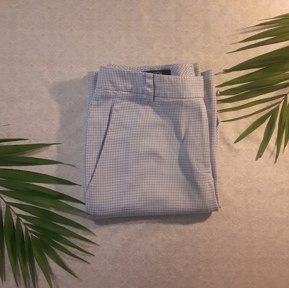 Brooks Brothers Classy - Picture 9 of 14